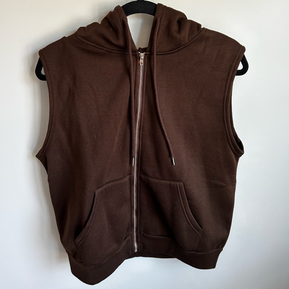 Brown short sleeve jacket